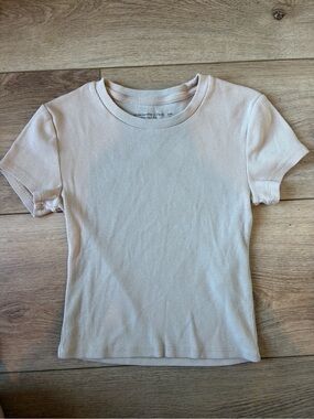Abercrombie & Fitch Ribbed Short Sleeve Crew Tee in Light Beige